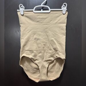 ASSETS Nude Shapewear